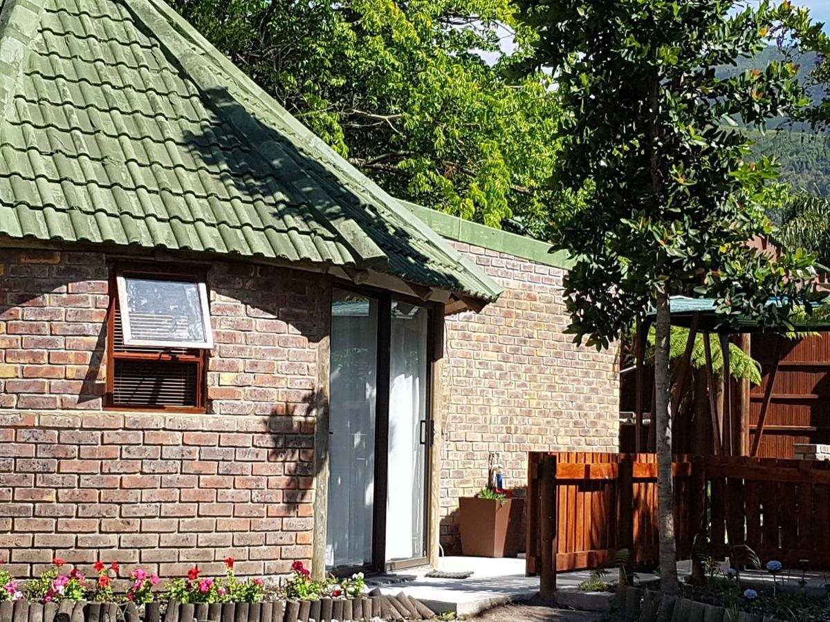 Mountain Breeze Log Cabins Stormsrivier Exterior foto