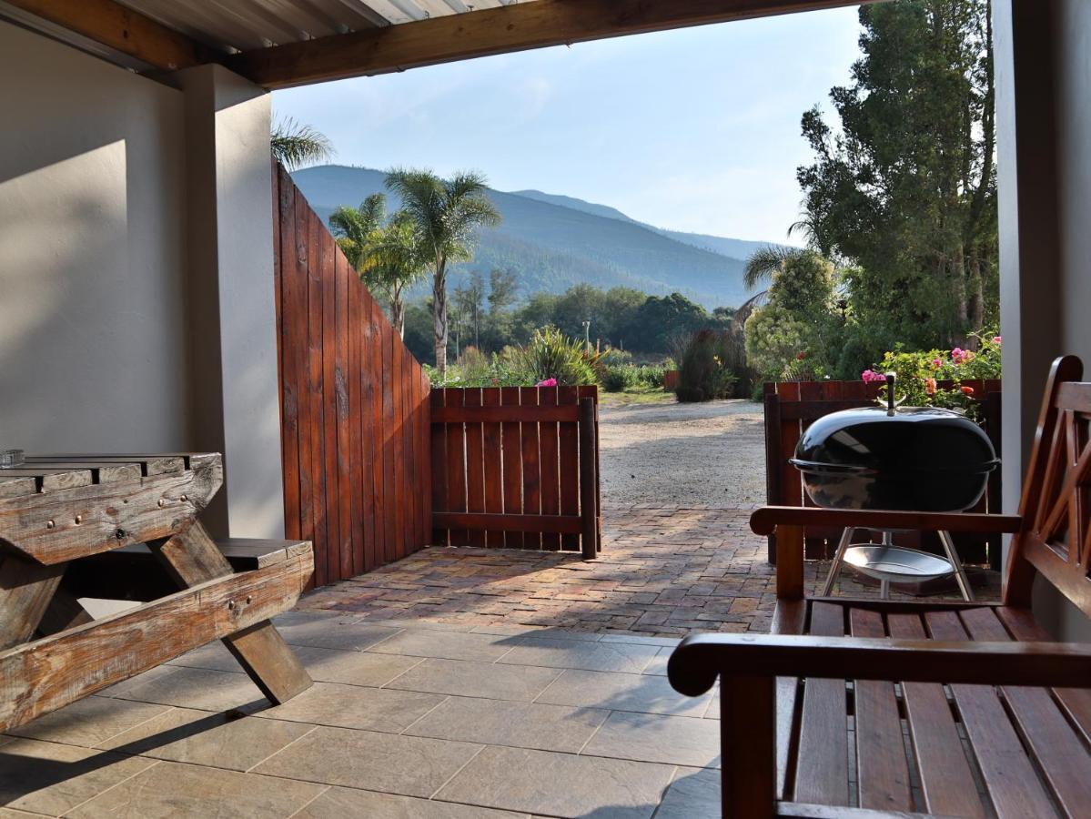 Mountain Breeze Log Cabins Stormsrivier Exterior foto